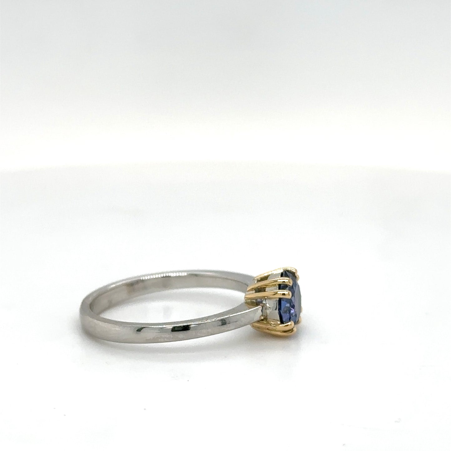 Ceylon Sapphire Ring